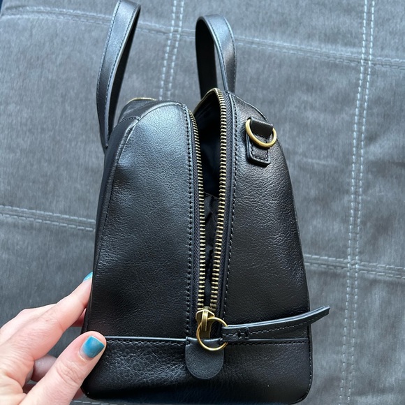 Fossil Women's Black Leather Satchel - Picture 4 of 7